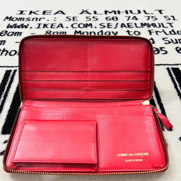 Comme Des Garcons Polkadot Red Leather Zip Long Wallet w/ build in coin pouch - Picture 6 of 9